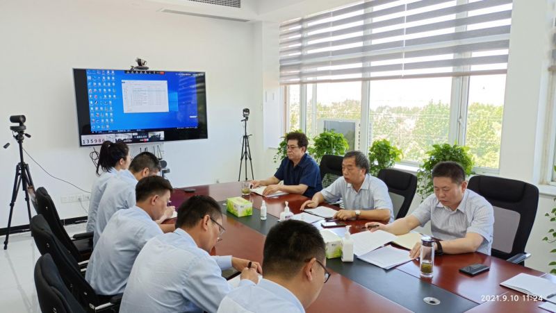 
				   
					黃河同力、騰躍同力黨委召開(kāi)9月份支部書記例會(huì)  布置開(kāi)展“大干四個(gè)月 沖刺年目標(biāo)”主題黨日活動(dòng)
				 